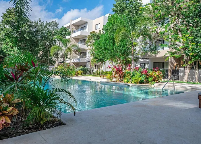 Spacious 3br W Private Balcony Amenities Playa del Carmen