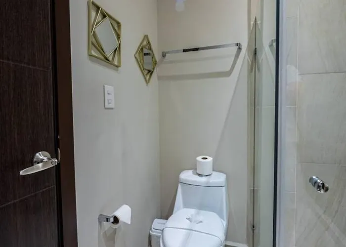 Spacious 3br W Private Balcony Amenities Apartment *