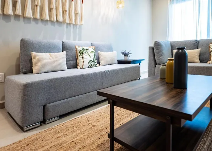 Apartment Spacious 3br W Private Balcony Amenities *